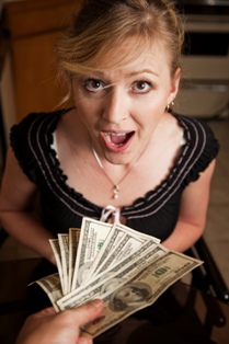 Should You Expect The man to Pay on Your First Date?