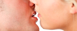 Five Tips To Become a French Kissing Expert