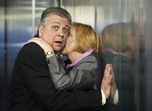 Dangers of Dating Your Female Coworker