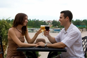 How to Know Your First Date is Going Well? Five Clues That Won’t Lie
