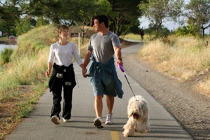 Top Signs that your Casual Date is Now your Girlfriend